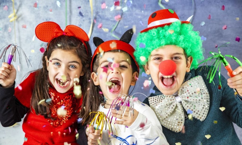 volantini di carnevale costumi per bambini e adulti offerte